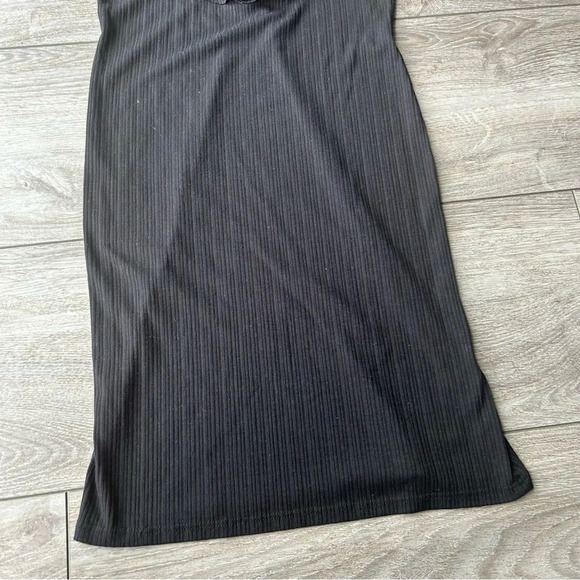 Billabong  No Frills Bodycon Mini Dress in Black - Picture 8 of 12